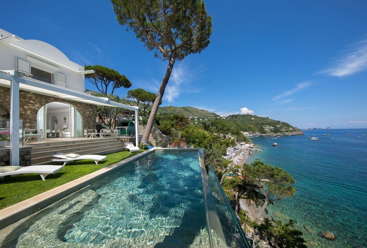 Cam006 - Villa en la costa de Sorrento, Campania