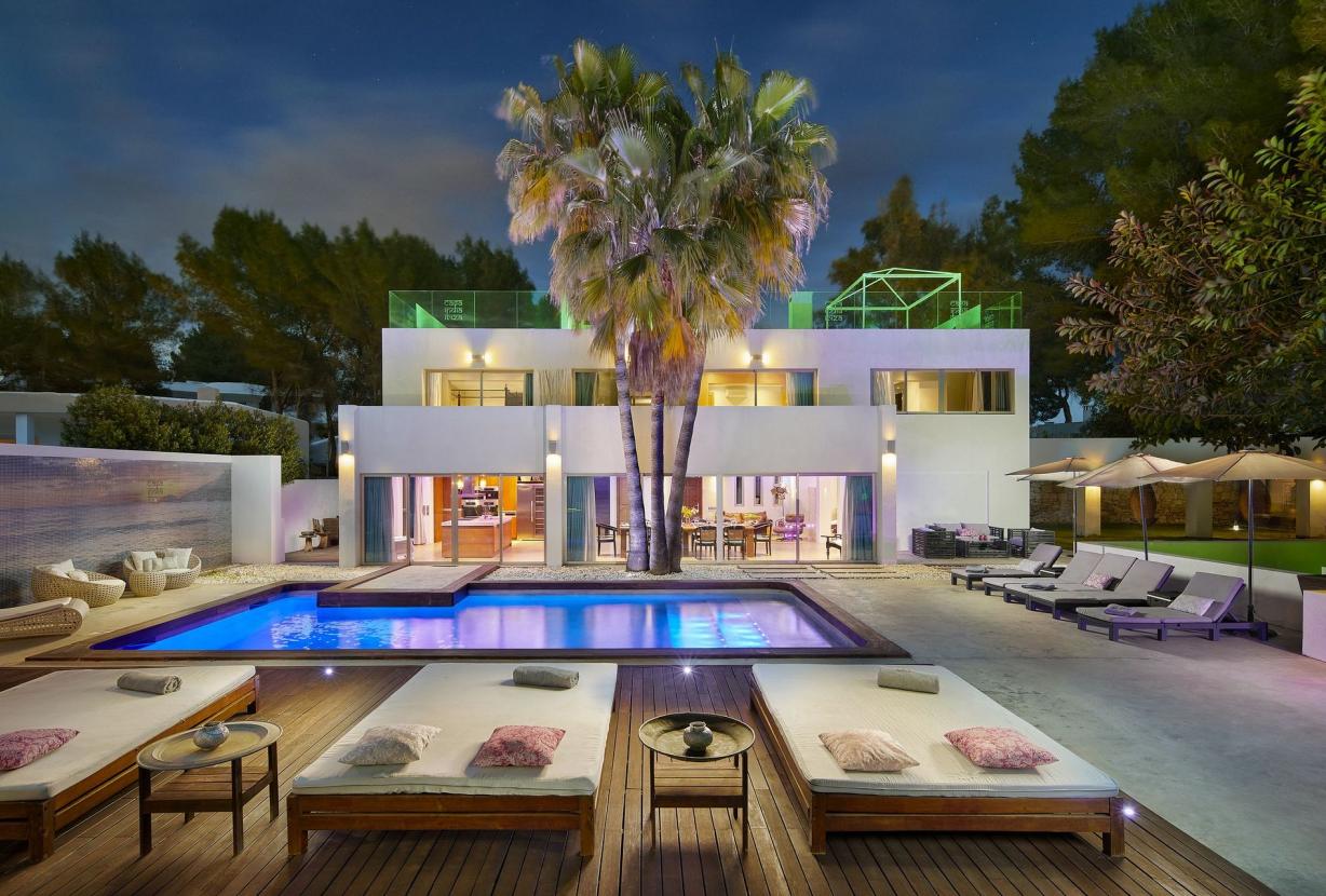 Ibi007 - Villa moderne avec vue à couper le souffle, Ibiza