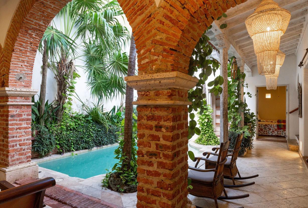 Car090 - Casa colonial con piscina en el Centro Historico