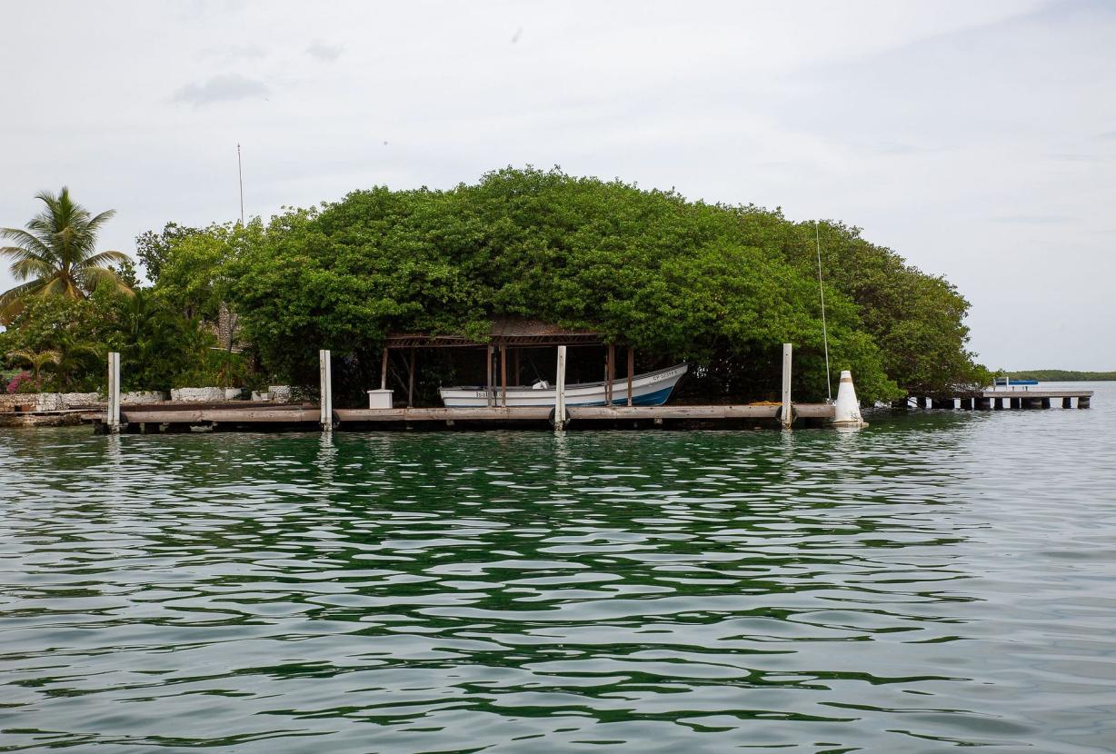 Car085 - Magnifique île privée avec 5 chambres à Baru