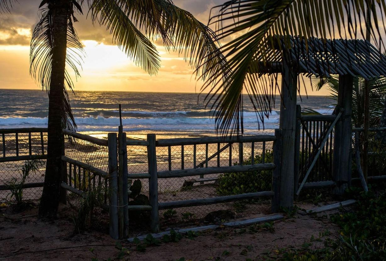 Bah305 - Villa frente al mar con 4 suites en Maraú