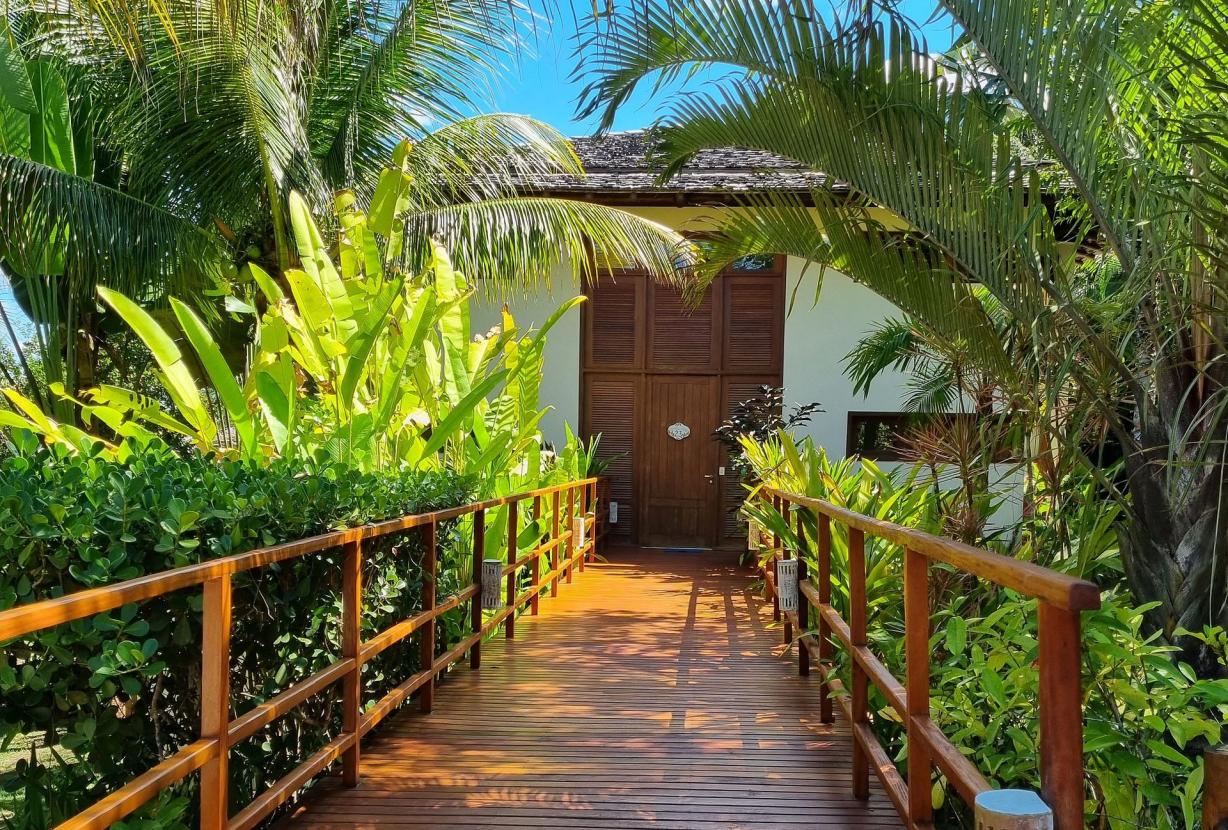 Bah186 - Maravilhosa casa em condomínio de Trancoso