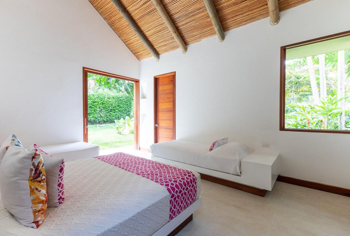 Anp033 - Hermosa casa con 4 suites y piscina en Anapoima
