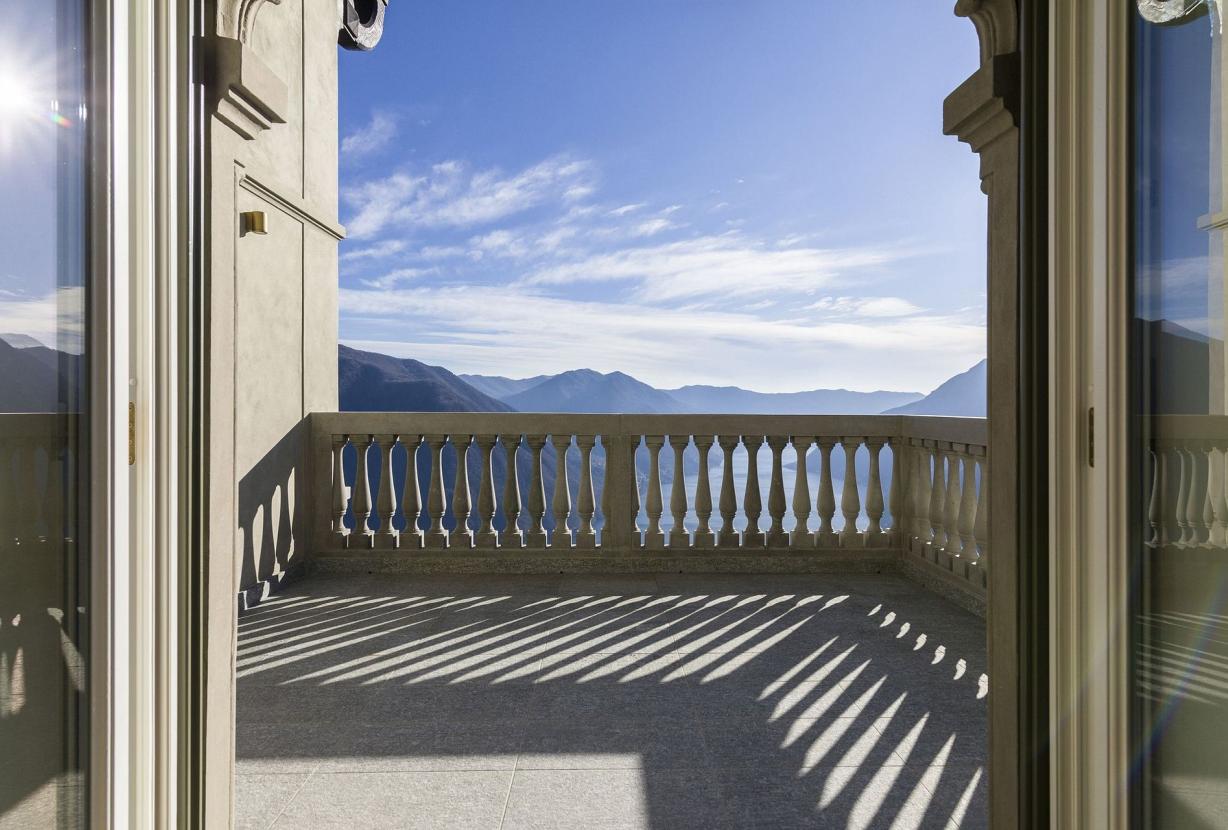 Lom003 - Villa con vistas al lago de Como, Pigra
