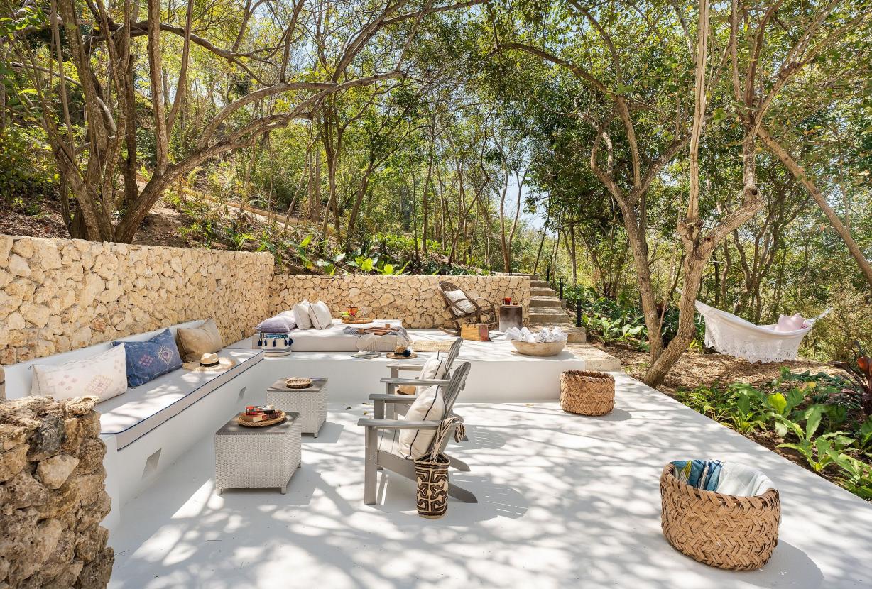 Car082 - Oceanfront villa with pools in Barú