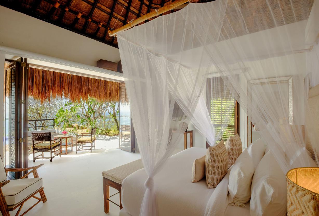 Car082 - Oceanfront villa with pools in Barú