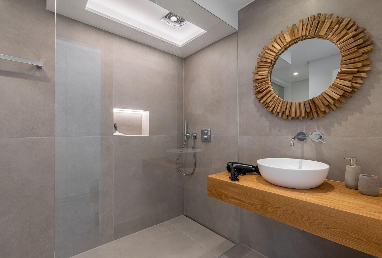 Mal007 - Luxury villa in first sea line, Mallorca