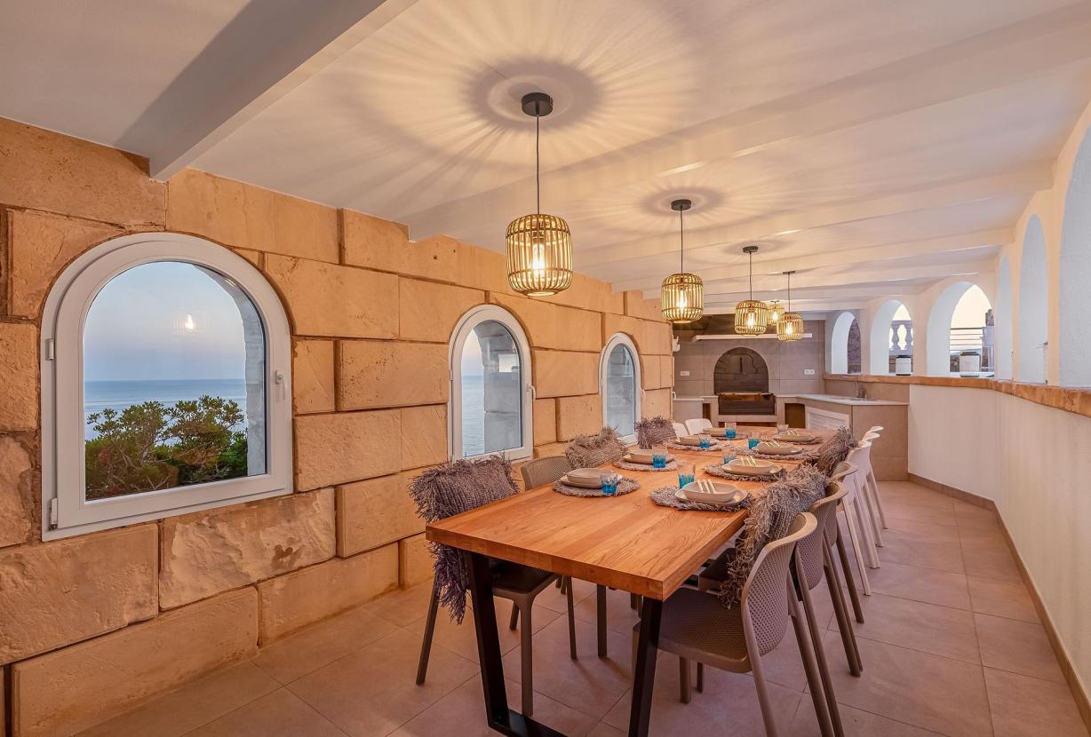 Mal007 - Luxury villa in first sea line, Mallorca