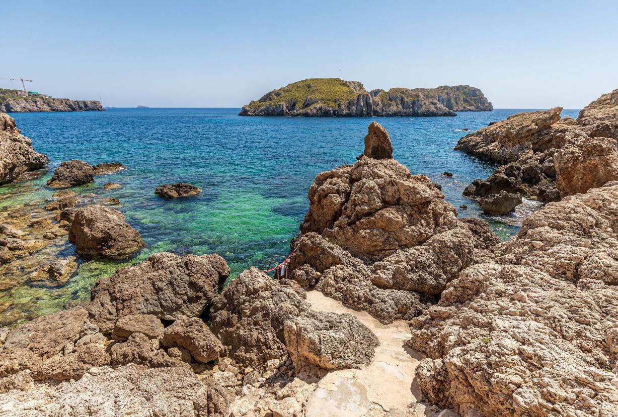 Mal007 - Luxury villa in first sea line, Mallorca