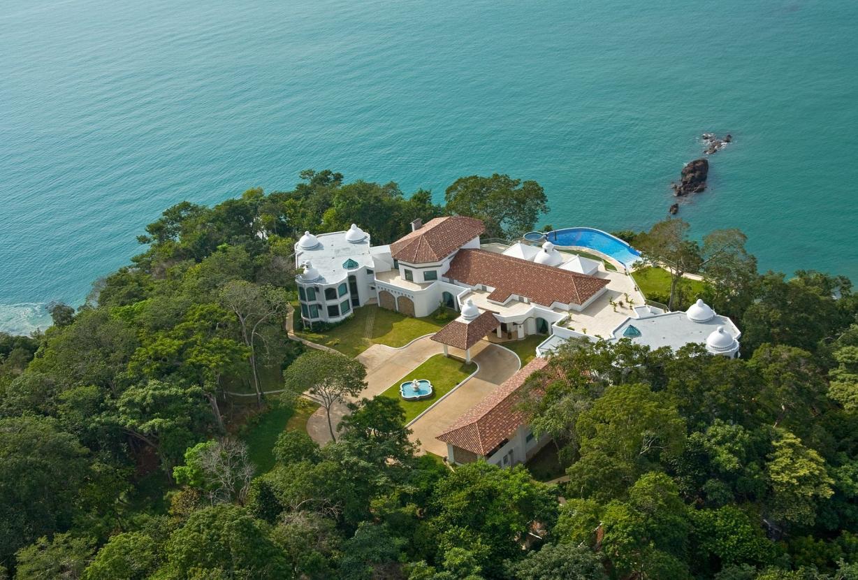 Pan013 - Grande villa de luxe près de Panama City