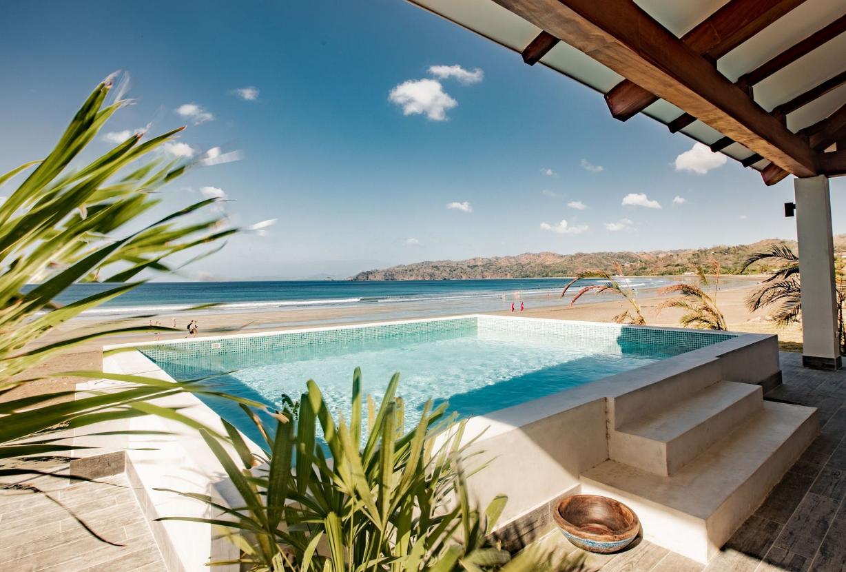 Pan026 - Villa frente al mar con piscina en Playa Venao