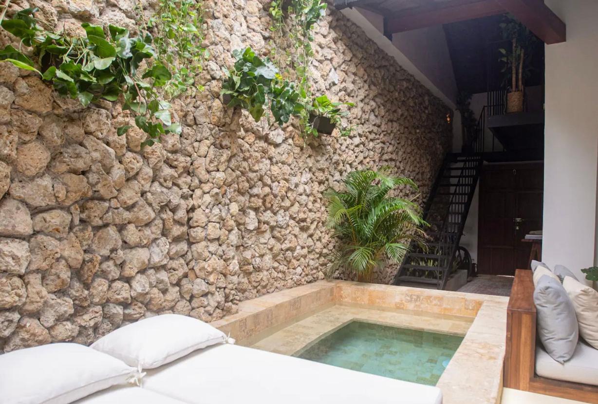Car103 - Luxurious house in the historic center of Cartagena