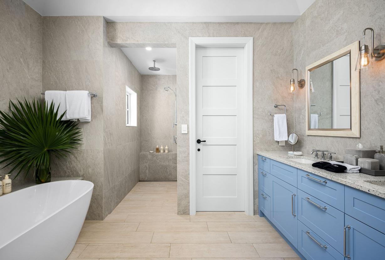 Tci001 – Elegant beachfront villa in Turtle Cove