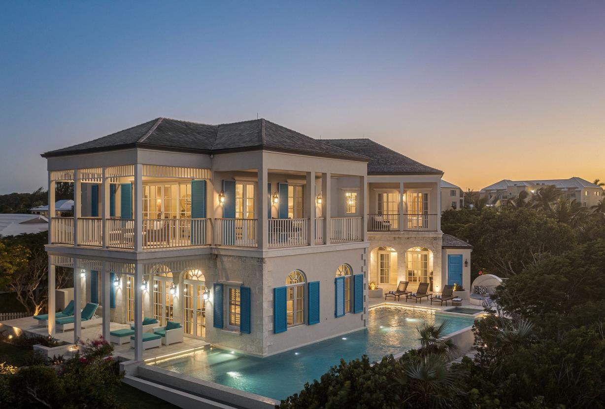 Tci001 – Elegant beachfront villa in Turtle Cove