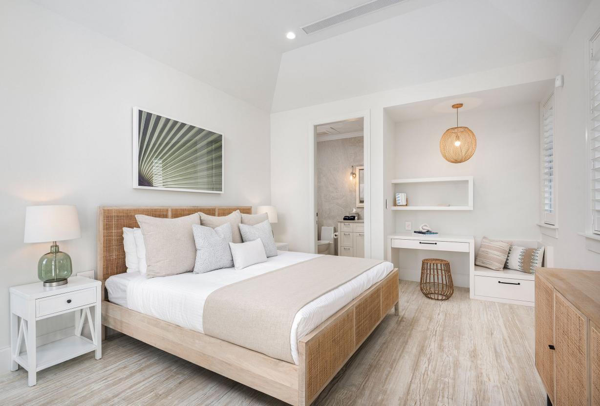 Tci001 – Elegant beachfront villa in Turtle Cove