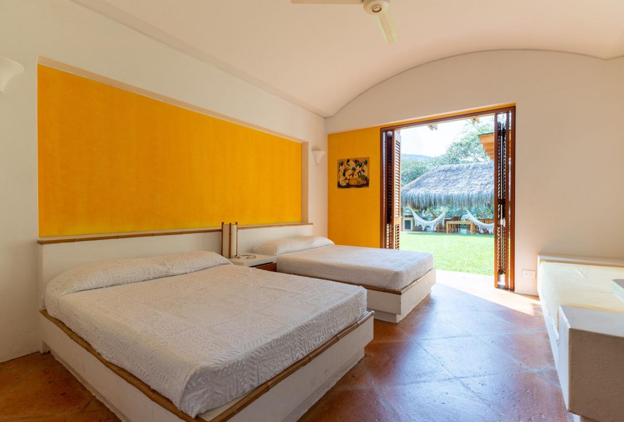 Anp050 - Hermosa casa de lujo en Mesa de yeguas