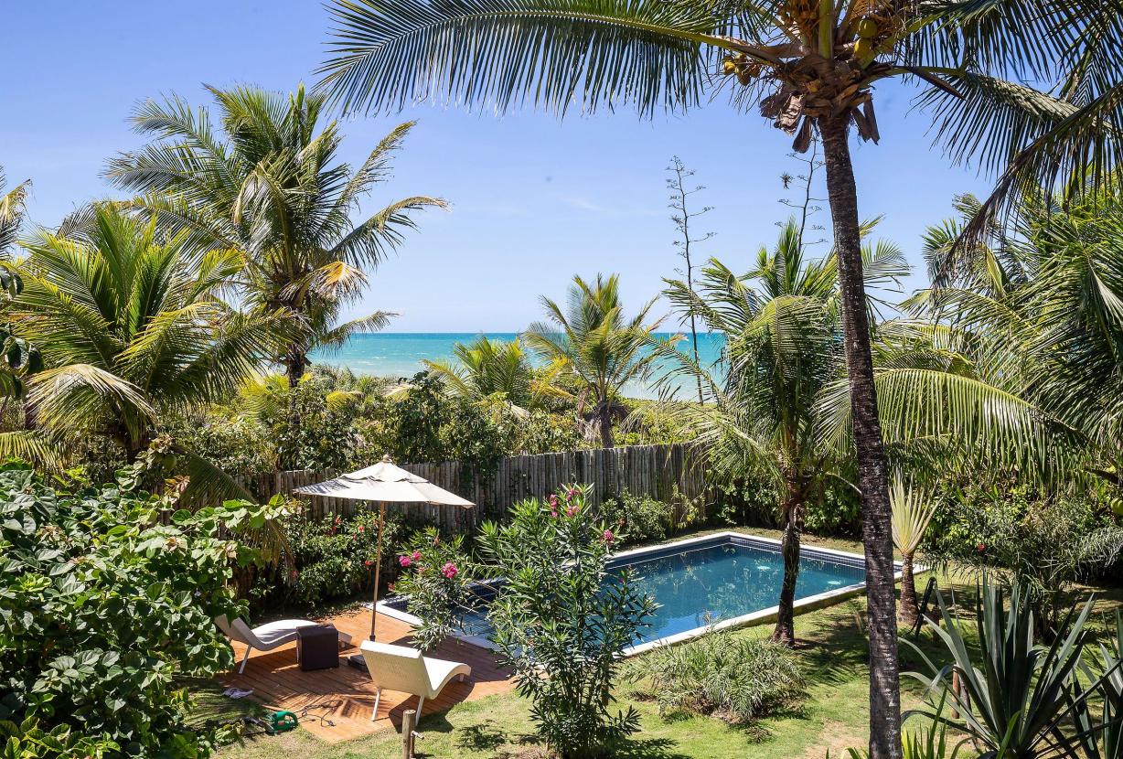 Bah068 - Front sea house with pool in Trancoso