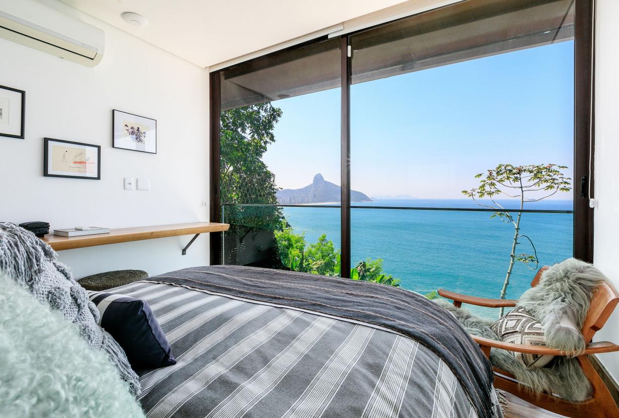 Rio501 - Lujosa mansión con vista al mar en Joá