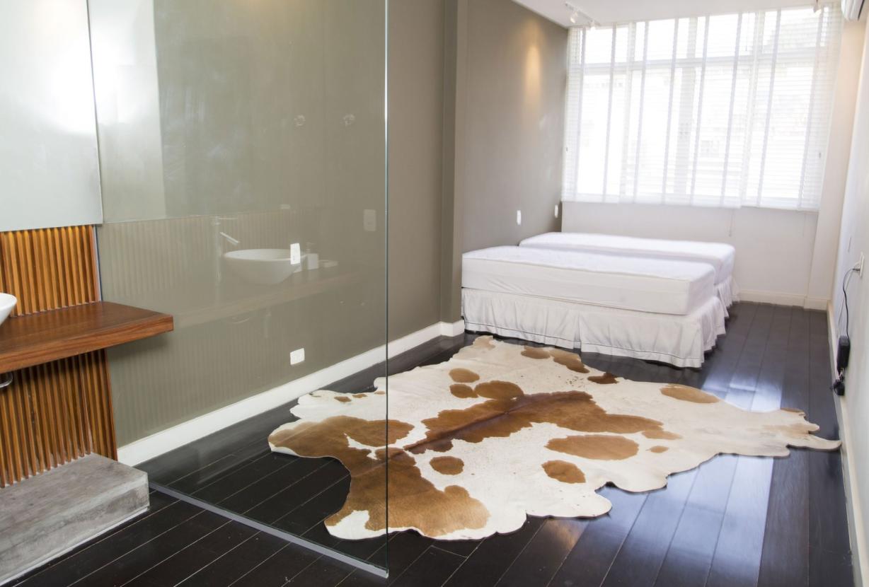 Rio260 - Charming four-bedroom penthouse in Copacabana