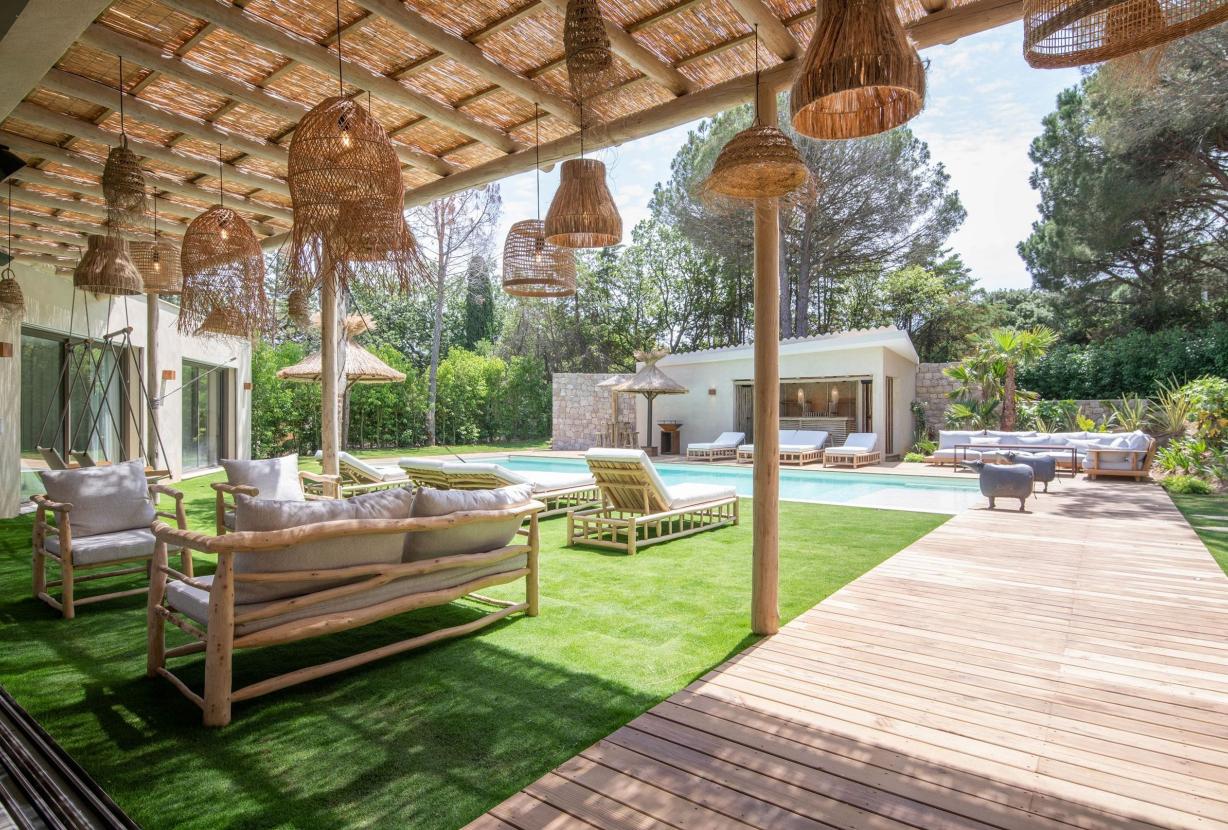Azu048 - Villa moderna em Ramatuelle perto de Saint Tropez