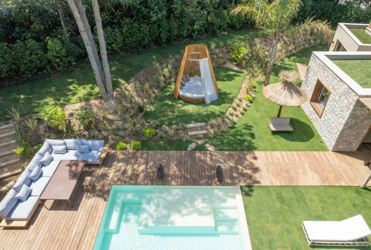 Azu048 - Villa moderna em Ramatuelle perto de Saint Tropez