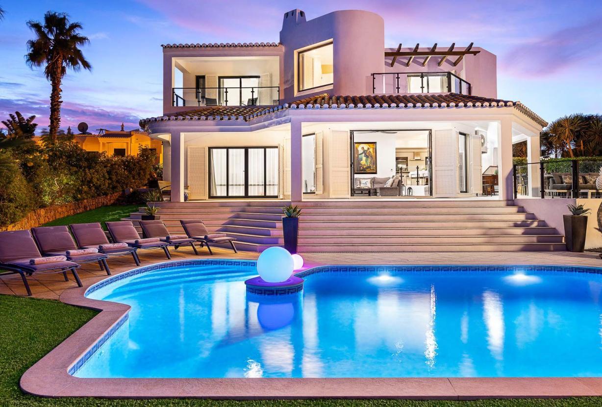 Alg024 - Luxury villa with Benagil's Famed View