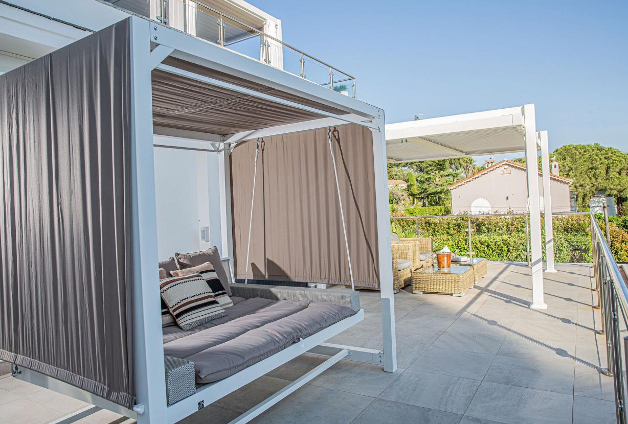 Azu050 - Belle villa avec vue mer au Cap d'Antibes