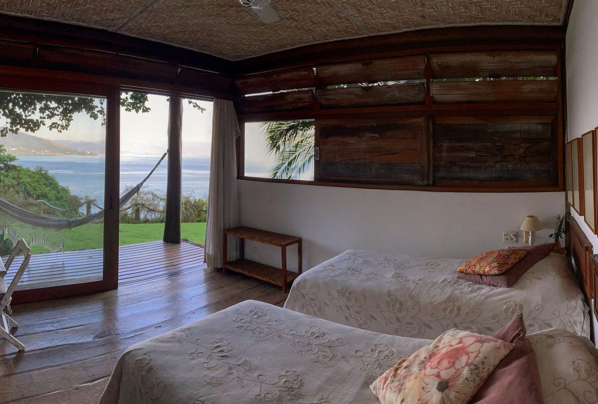 Sao100 - Elegante villa con vista al mar en Ilhabela