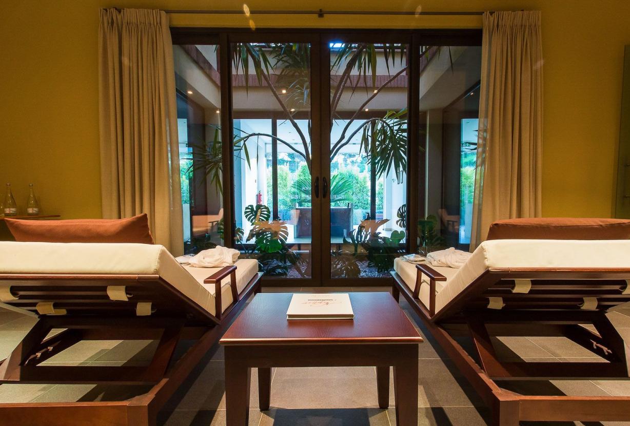 Alg027 - Villa with private pool at prestigious Resort