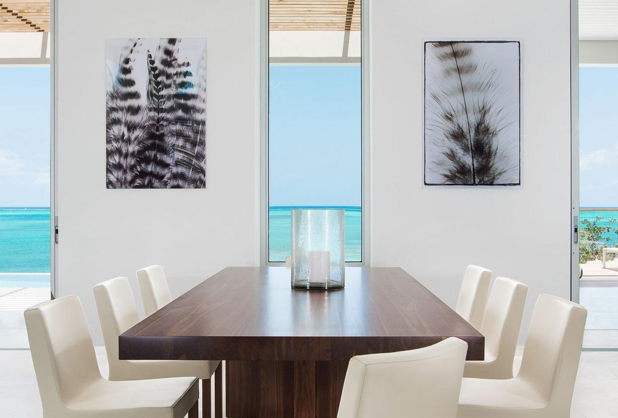 Tci024 – Luxurious beachfront villa in Turks and Caicos