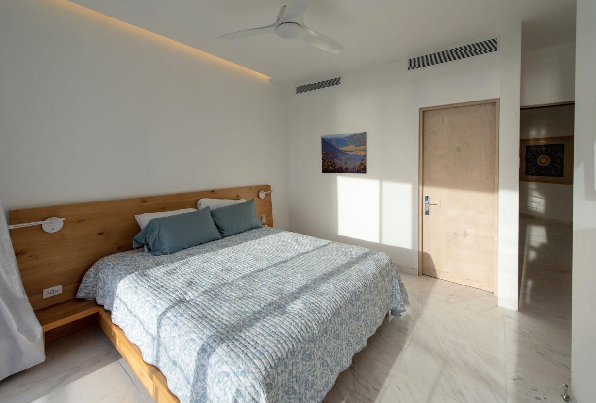 Cab030 - Modern 9 suites villa with sea views in Cabo