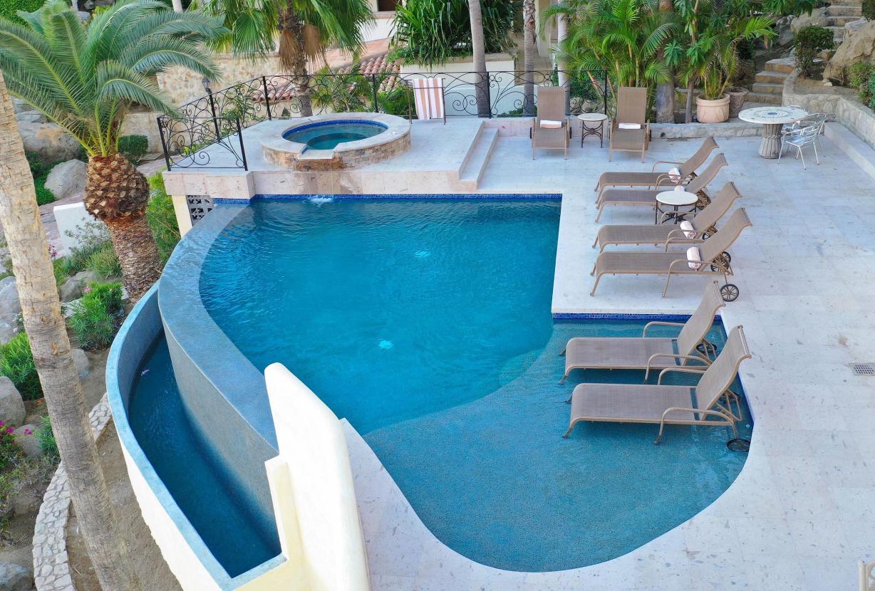Cab029 – Luxuosa mansão com piscina em Pedregal, Los Cabos