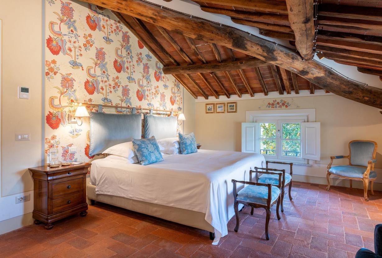 Tus022 - Une belle villa du XVIIIe siècle à côté de Lucca.