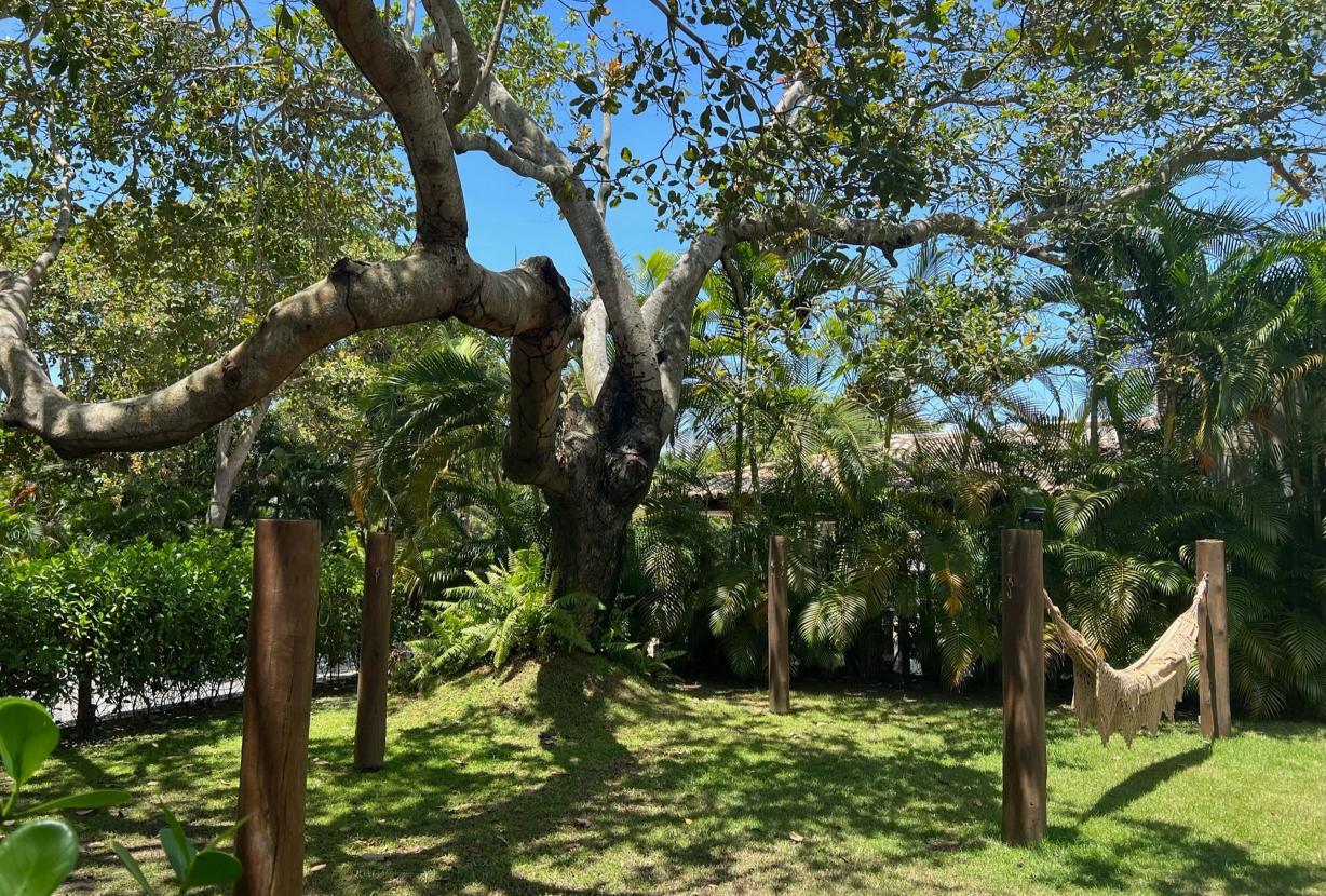 Bah406 - Magnífica casa com 5 Suítes em Camaçari