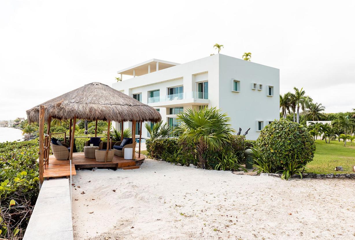 Can005 - Villa de lujo frente a la playa en Cancún