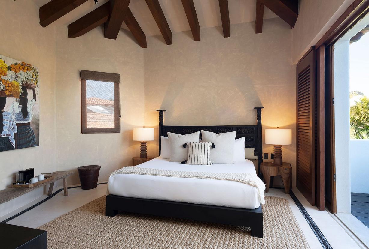 Ptm021 – Expansive luxury oceanfront villa in Punta Mita