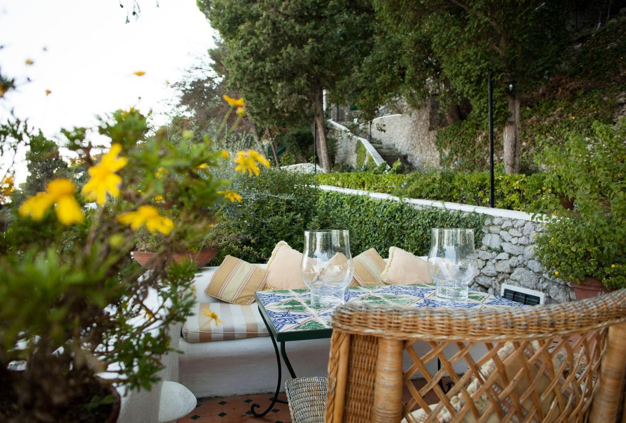 Cam018 - A Villa with stunning views on Capri