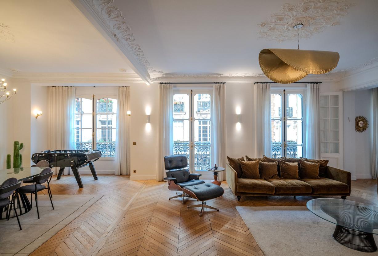 Par012 - Apartamento de luxo de 5 quartos em Paris