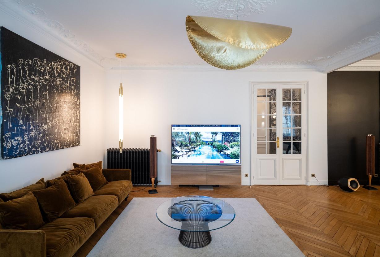 Par012 - Apartamento de luxo de 5 quartos em Paris