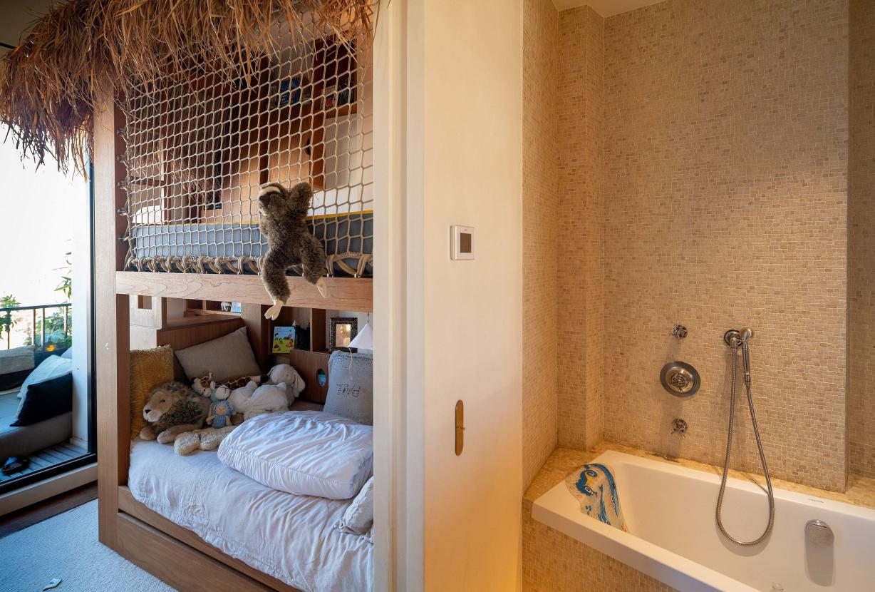 Par017 - Appartement à couper le souffle à Paris