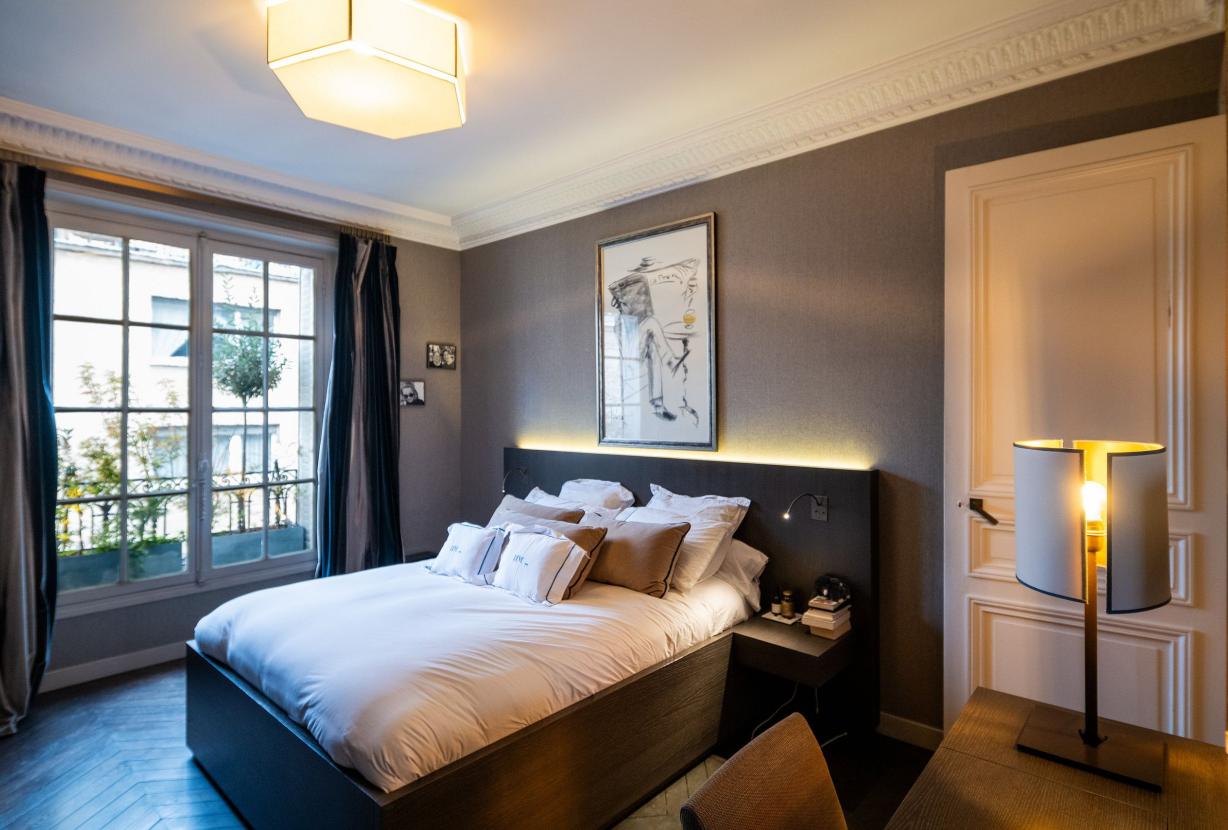 Par098 - Apartamento de 2 quartos em Paris