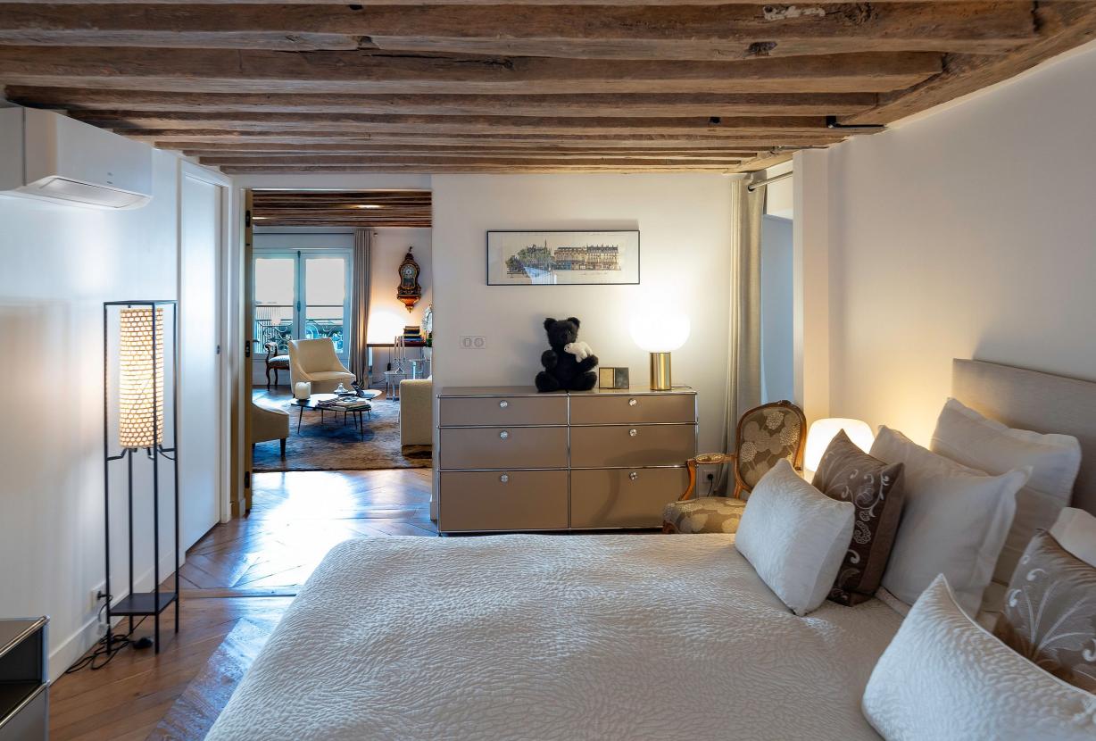Par055 - Magnífico apartamento en Quai Saint Antoine