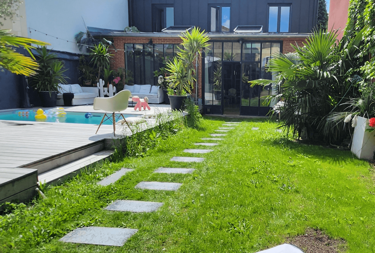 Idf060 - Duas deslumbrantes casas projetadas por arquitetos com jardim e piscina em Colombes.