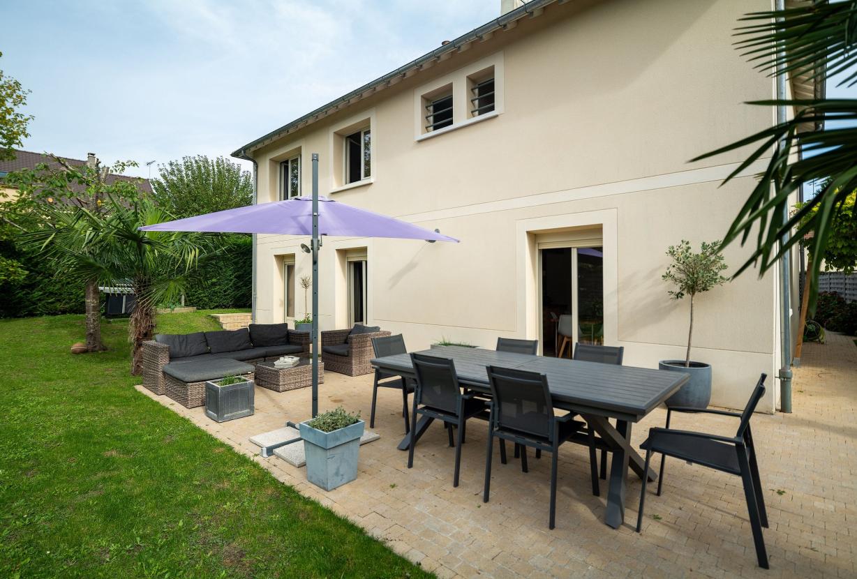 Idf153 - Lovely 4 bedroom house with terrace and garden in Noisy-le-Roi