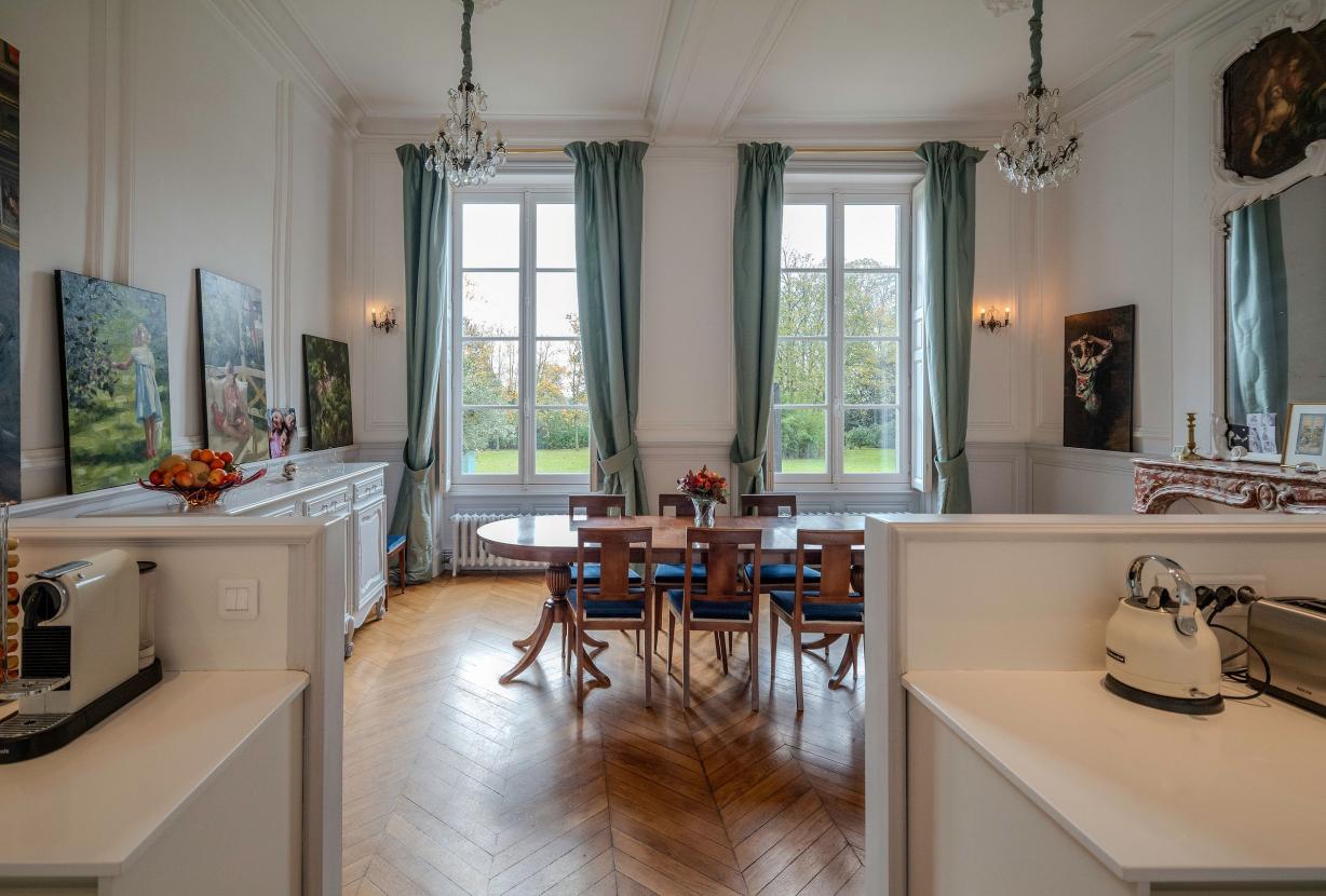 Idf173 - Prestigious 3 bedroom apartment in a historical mansion in Noisy le Roi