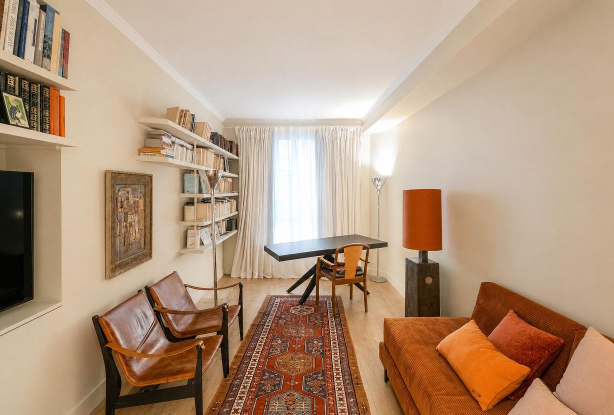 Par069 - Apartamento com jardim em Saint Germain