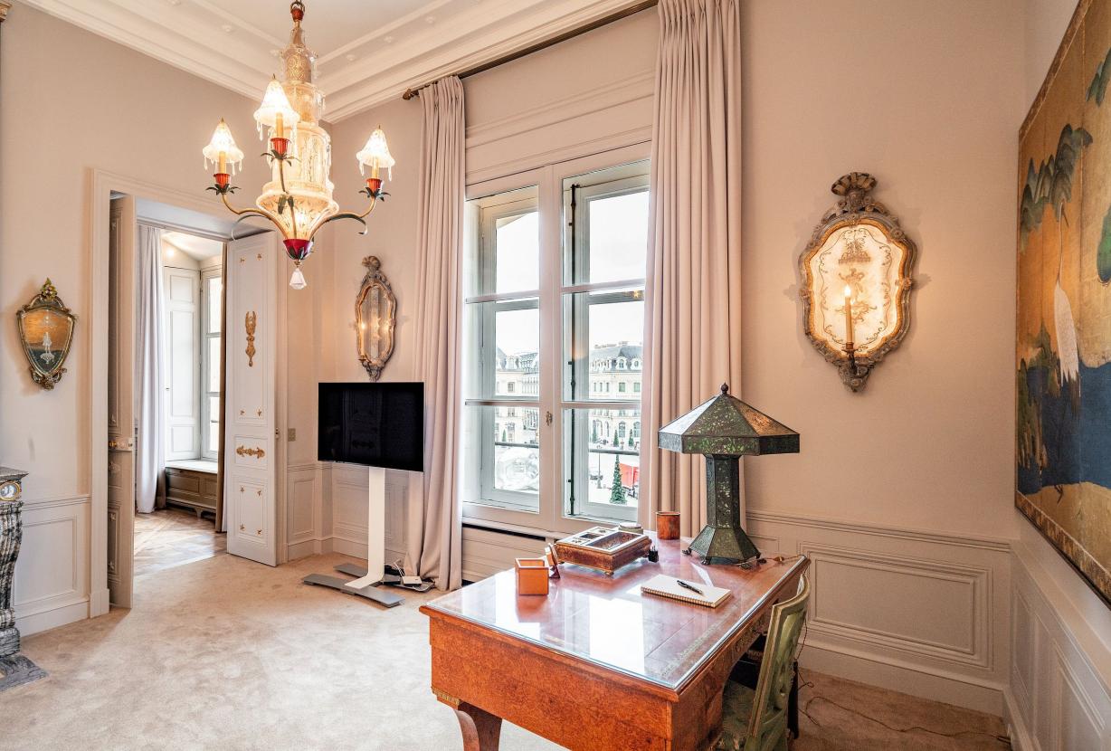 Par002 - Appartement de prestige sur Place Vendôme