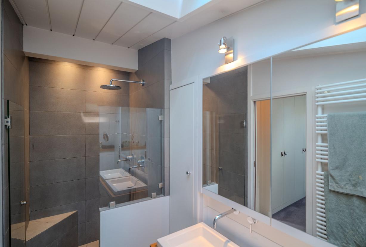 Par441 - Townhouse in Paris 7.