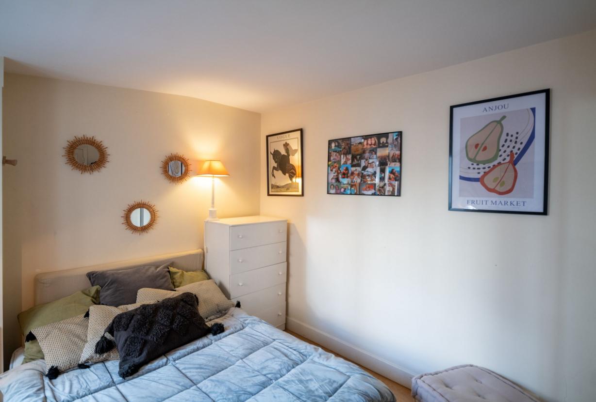 Par441 - Townhouse in Paris 7.