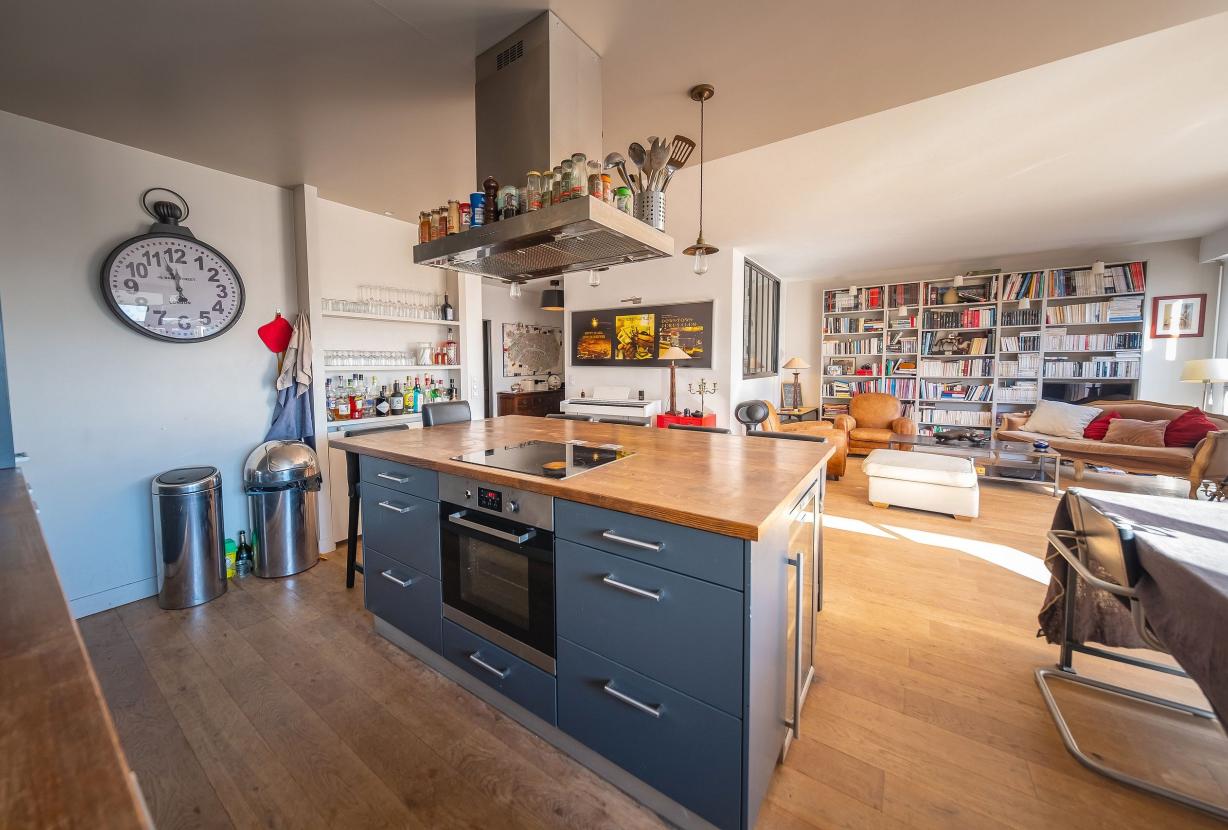 Par163 - Apartamento de 3 quartos em Paris